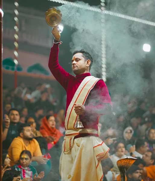 golden-triangle-tour-with-varanasi